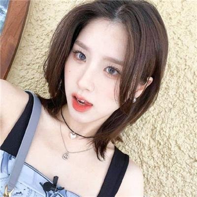 不认识的女友